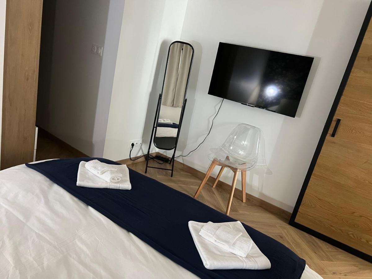 Loft Le Cosy Coeur De Ville Stationnement Privatif Лимож Екстериор снимка